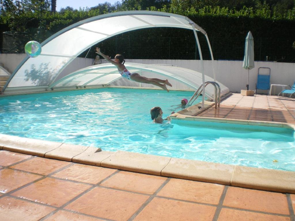 Chambres D'Hotes Moulin De Rigoulieres Saint-Sylvestre-sur-Lot ภายนอก รูปภาพ